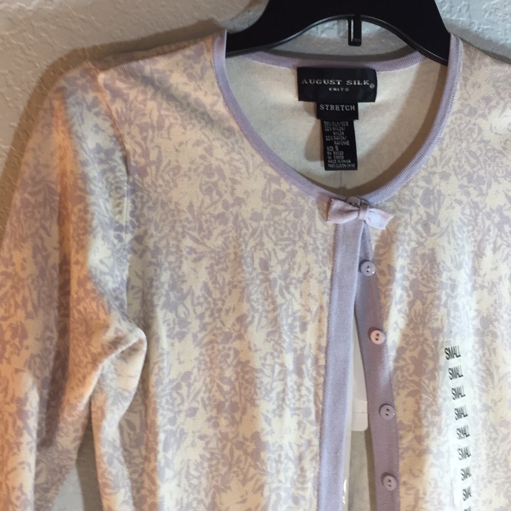 August Silk lavender floral cardigan, NEW! Pretty!